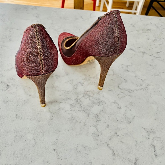 Badgley Mischka Pump 7 1/2 - Picture 4 of 4